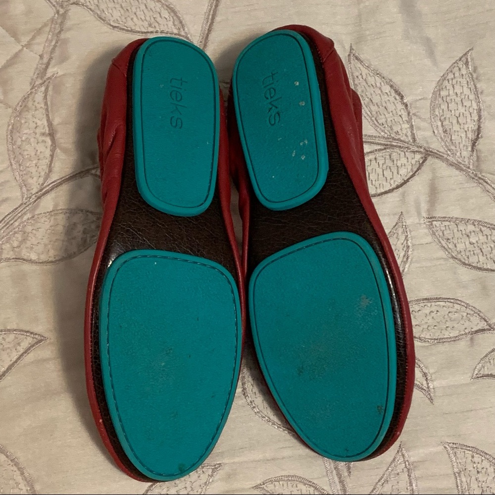 Tieks Cardinal Red Classic Leather Gem
